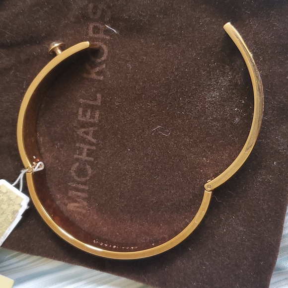 Michael Kors Heritage rose gold and tortoise bangle - Picture 4 of 5